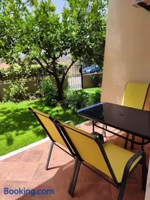 Beautiful apartment near the beach - Image 2