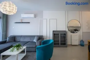 Deluxe Two Bedroom Apartment in Caesar Resort & SPA, Long Beach - Image 2