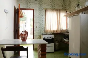 Trindade Hospeda - Stúdios e Suítes privativos Vila Trindade - Image 1