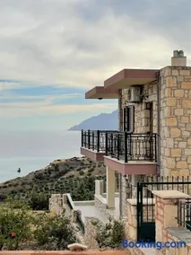 Blue Coast - Seaside Apartment - Image 2