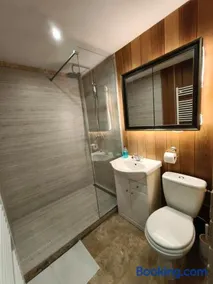 Cozy 1 room flat with sauna - Image 2