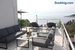 Hvar Dream View Penthouse with Hot Tub - Image 5