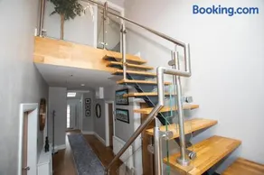 Penthouse at the White House near Edinburgh - Image 3
