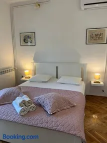 Apartments Mornar - Image 1
