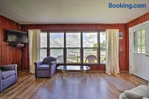 Pet-Friendly Beachfront Dent Cabin w/ Grill! - Image 3