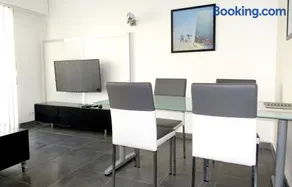Le Palais - Appartement au centre ville avec parking privé - Image 3