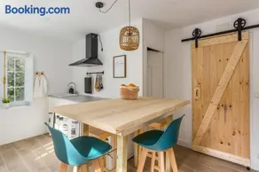 La Casita de Piedra - Image 2