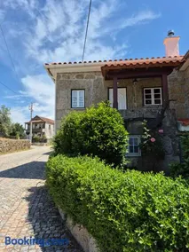 Casa das Pédrinhas Pousade Guarda - Image 1