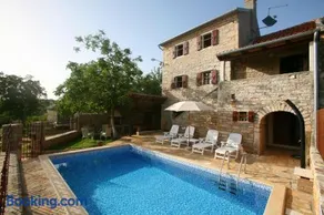 Villa Maria - Image 2