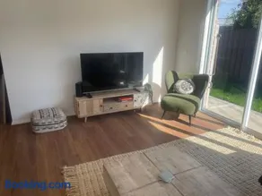 Modern Stawell Retreat -2 BR Escape - Image 3
