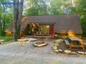 Claycomb Chalets - Image 1