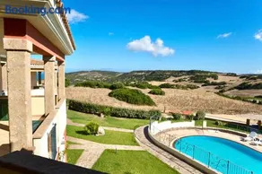 Residence with panoramic swimming pool in Tergu - Image 2