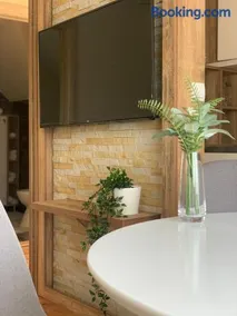 VIP House 1 - Image 3