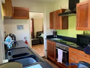 Seabirds - 3 bed chalet, dog friendly, Bridlington - Image 4