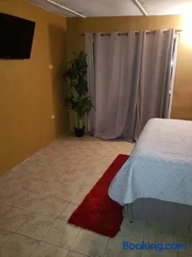 Ocean View - 1Bedroom overlooking the sea - Image 2