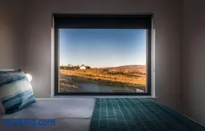Elfin Cottage - Image 1