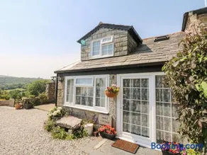 Mole Cottage - Image 1