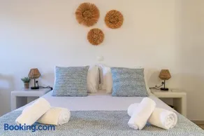 Sunny Studios Naxos - Image 1