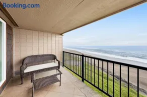Bella Beach Beauty - Image 1