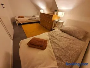 Nový podkrovný byt v rodinnom dome pre 6 osôb - Image 2