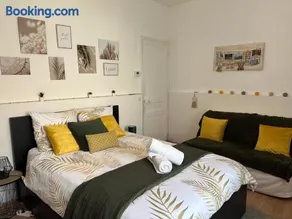 Au Cosy Garden - Image 2