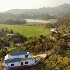 Dr Atam Parkash Villa Lake View Homestay - Image 1