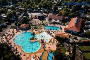 Mobil-home - 8pers - 10m des piscines - Image 1