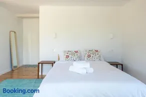 A Casa dos Caseiros - Image 2