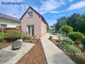 Garden House Slavkov - Image 3