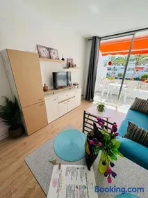 Blue Paradise Apartment - Image 4