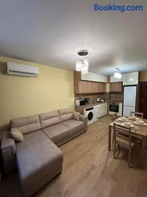 New & Stylish Apartment Axel with Mountain Views - Image 5
