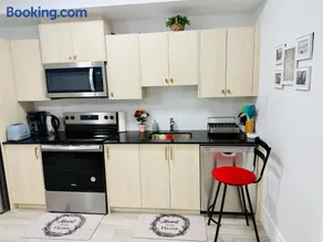 Cozy Haven - Home Away From Home Two-Bedroom Apartment - Image 3