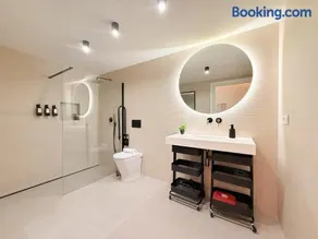 Suite 1 Premium, accesible y luminoso by VidaCalma - Image 3