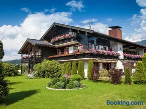Allgäuer Landhaus - Image 1