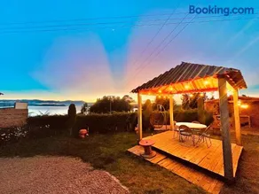 Cabaña Valle De La Laguna, jacuzzi y vista al Lago - Image 2