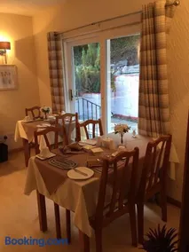 Southfork Villa Guesthouse - Image 2