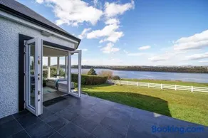Edgewater - Image 2