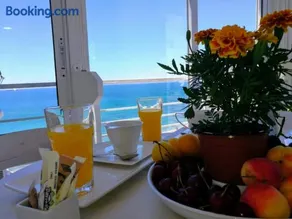 Grandpa Beach House - Image 1