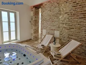 L'audacieuse-Jacuzzi et sauna , miroir suspendu - Image 3