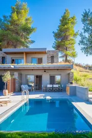 Olive White Villa - Image 2