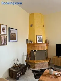Chimpanzee Forest House - Image 4