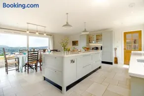 4 Bed in Banks Head oc-h43280 - Image 3