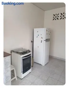 Simplicidade e localização privilegiada no coração de Adrianópolis em Manaus - Image 4