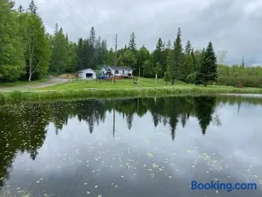 Peaceful and Heavenly Private Water Front Cottage on 100 Acres of Scenic Beauty- Trent Lakes - Image 2