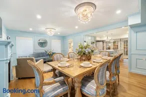 Resort-Style, 3BR and 3BA, Heated Pool & Spa, BBQ - Image 3