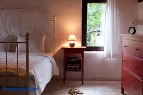 The Four Houses - Image 3