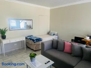 Bayswater Guest Rooms - Image 3