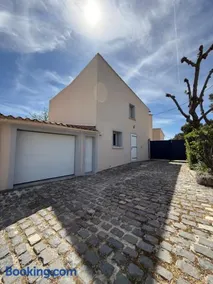 Villa avec piscine vue sur les collines, jardin, calme 6prs - Image 2