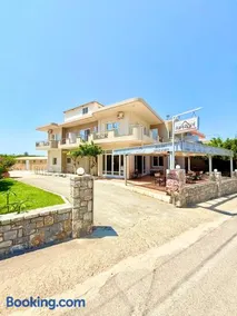 Avenue Hotel Falassarna - Image 2