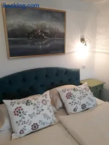 Pletna Lake View Apartment (Ground Floor) - Image 2